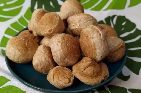 Wheat gluten